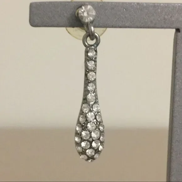 Cache Crystal drop earrings - Picture 2 of 4
